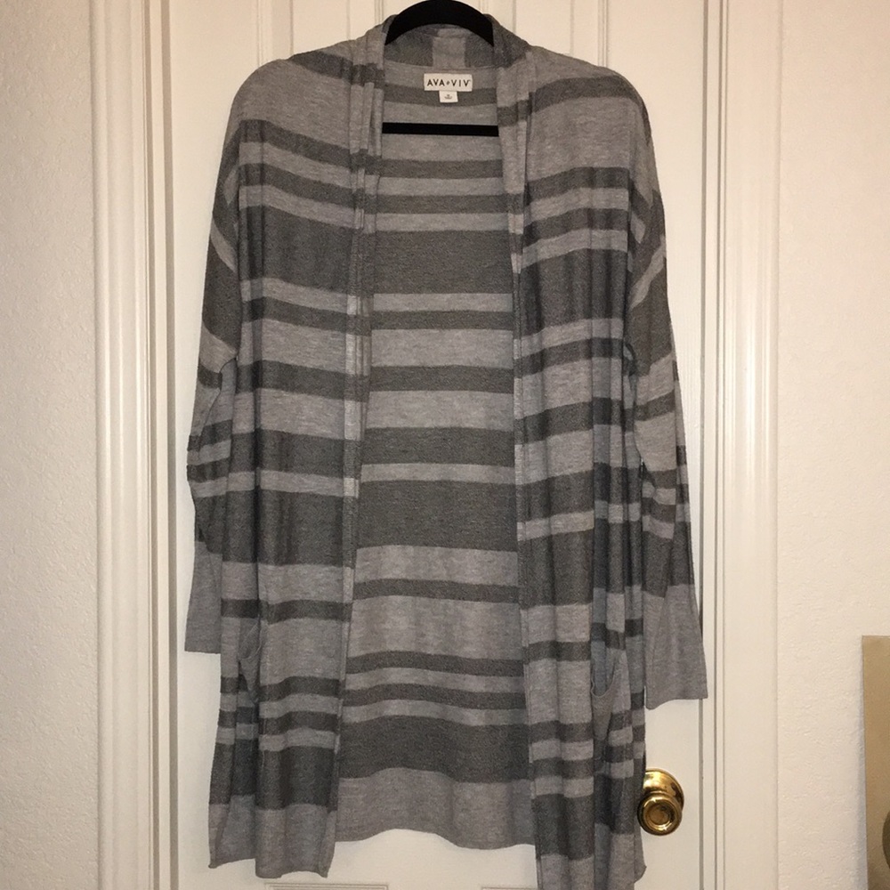 Ava and Viv gray stripped lightweight cardigan